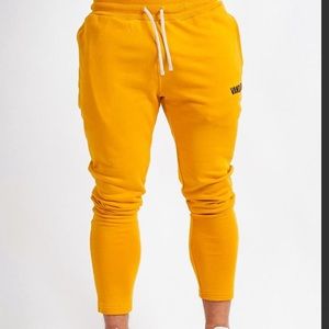 VANQUISH VQFIT WARM UP V2 YELLOW TAPERED SWEATPANT